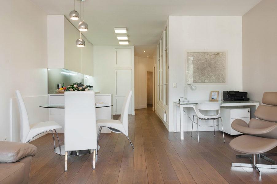 Two Bedroom Luxury Apartment - Balcony With View Of Notre Dame Париж Екстериор снимка