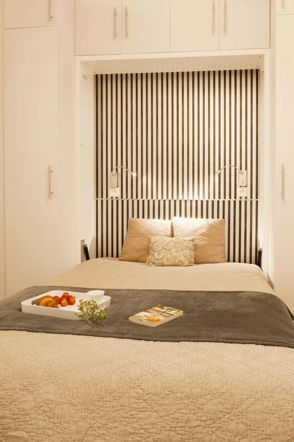 Two Bedroom Luxury Apartment - Balcony With View Of Notre Dame Париж Екстериор снимка